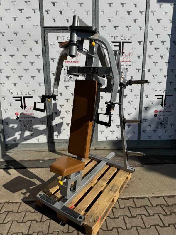 Paramount Plate Loaded Rotary Chest
